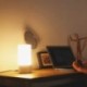 AUKEY Lámpara de Mesa, Regulable Lámpara de Noche de Atmósfera con Sensor de Tacto, Lámpara de Tabla de Decoración con Modo R