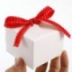 CLE DE TOUS - Set de 50 Cajas para dulces bombones Cajitas de boda regalo Caja de cuadro Romántico con cinta rojo Cube Favour