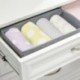 mDesign Organizador para armarios juego de 4 – Cajas de plástico para ropa, cosméticos, pañales, pañuelos, lociones o medic