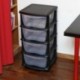 Cajoneras contenedores de plástico con ruedas para uso rudo Contenedores para almacenaje de color negro con 4 cajones - Hecho