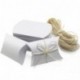 HSeaMall Caja de almohada Caja de regalo de caja de dulces de papel Kraft para boda, fiesta de cumpleaños, blanco, 50PCS
